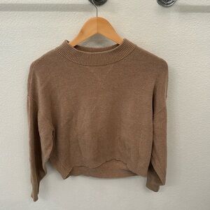 Abercrombie & Fitch Tan Cropped Sweater - Women’s Small